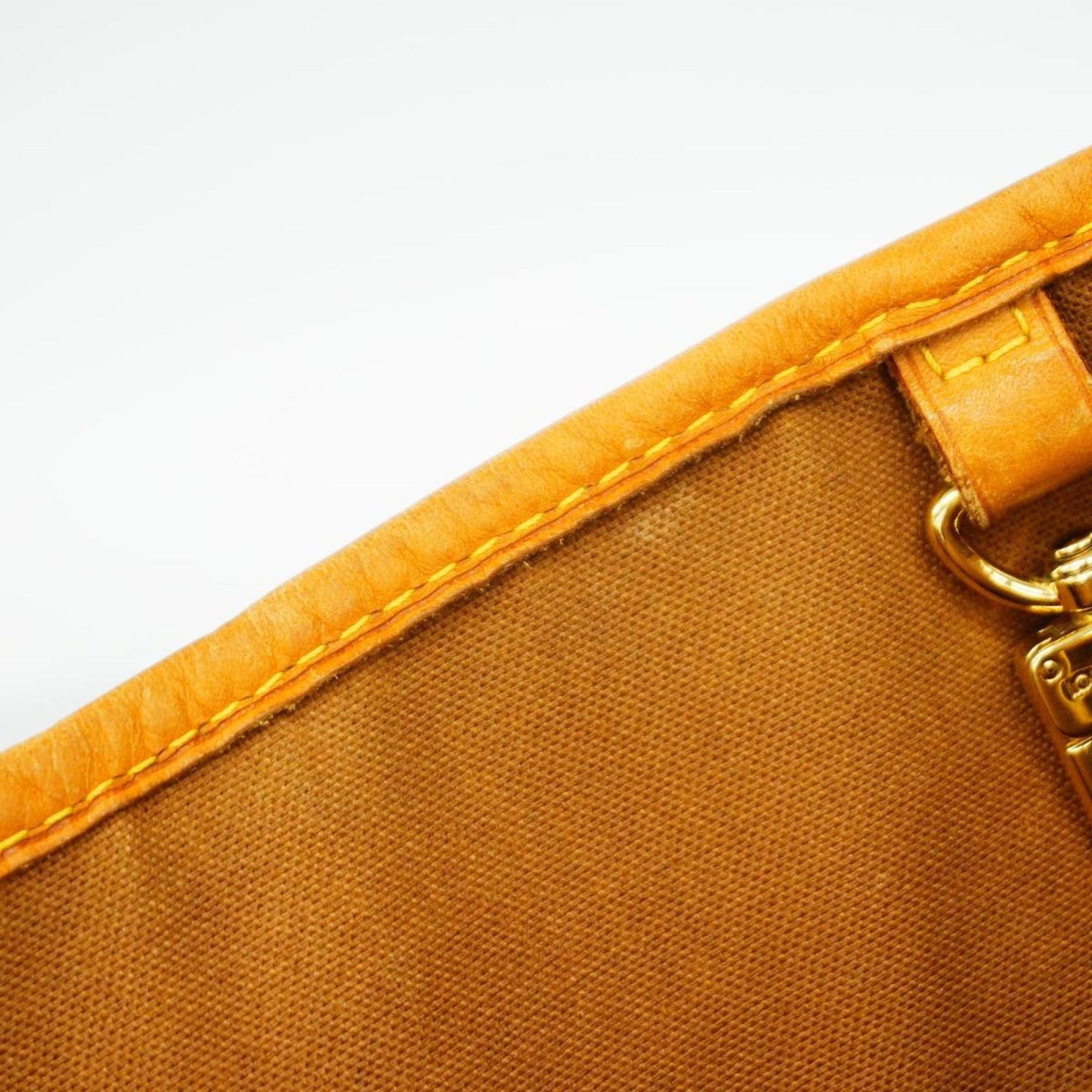 LOUIS VUITTON Batignolles Tote