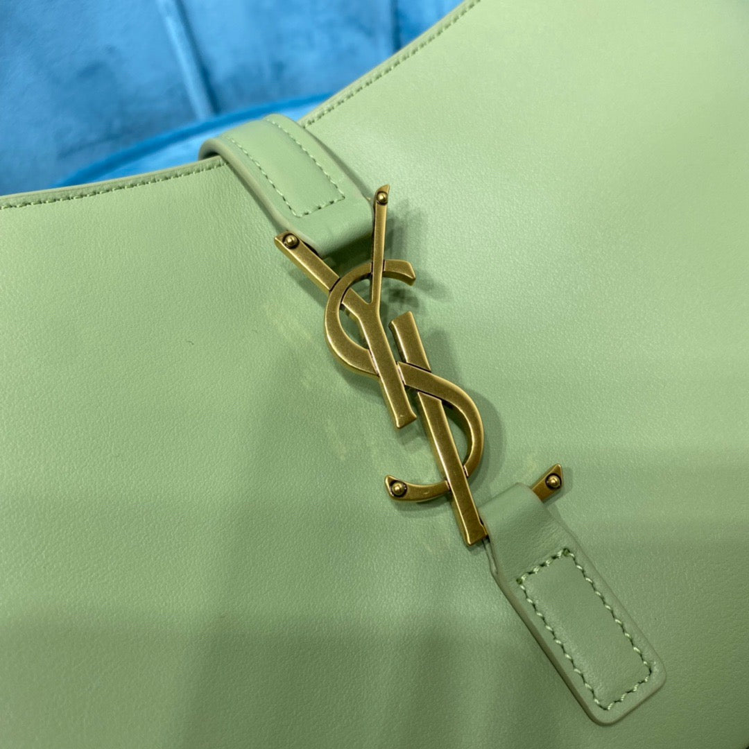 Top Quality Le 5 À 7 Hobo Bag In Smooth Light Green For Women 9in/23cm YSL 6572282R20W3316