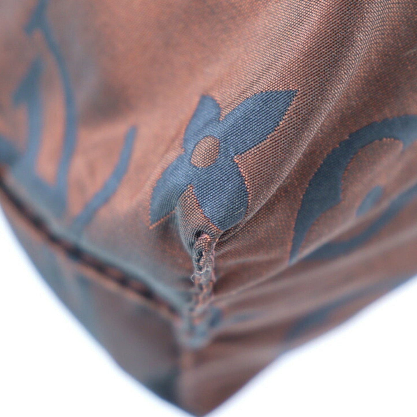 LOUIS VUITTON Escapade Tote