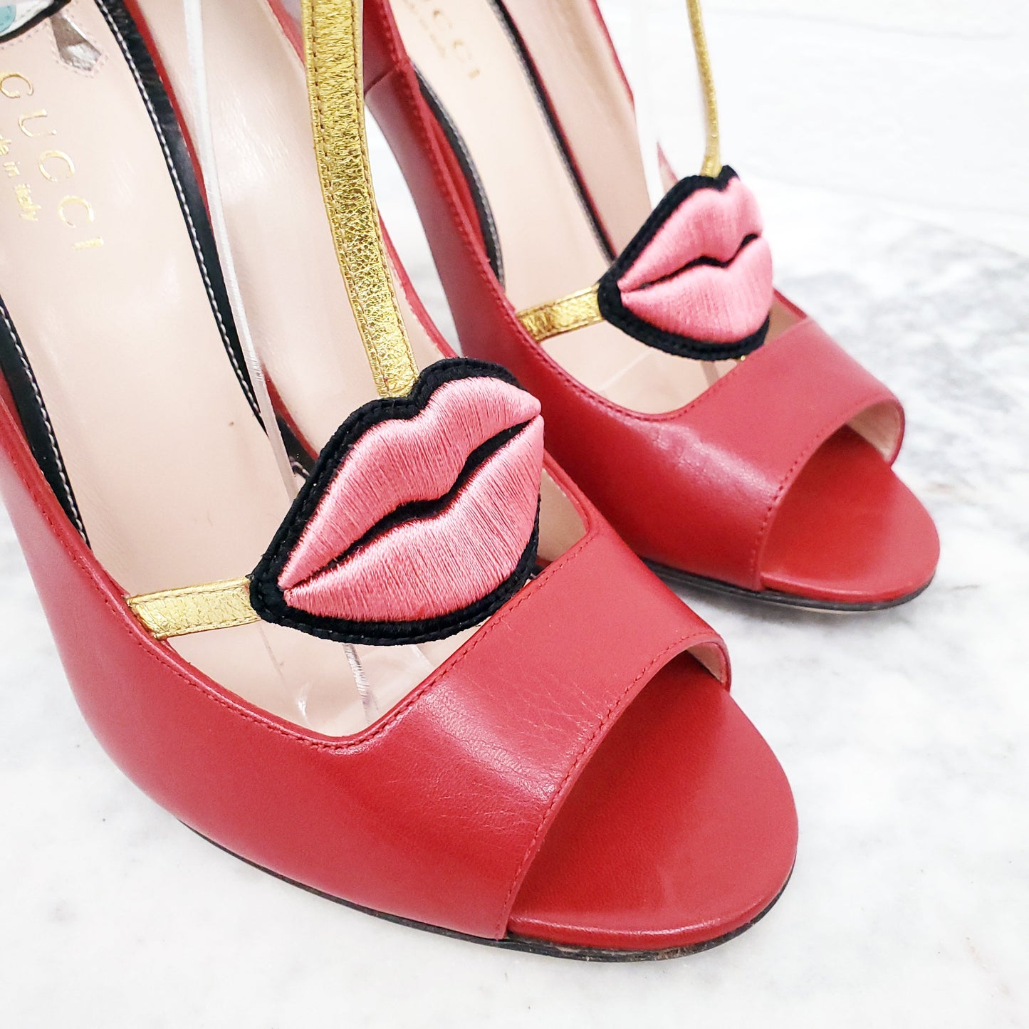 GUCCI RED LIP HEELS - SIZE 36.5