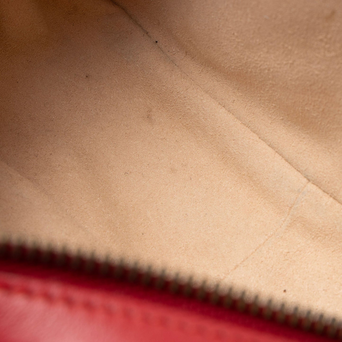 Gucci Matelasse Leather GG Marmont Mini Camera Bag