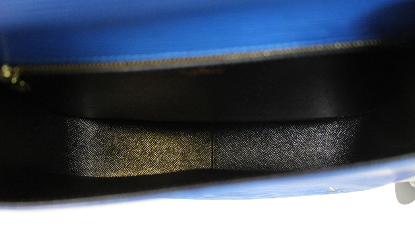 LOUIS VUITTON Epi Leather Saint Cloud GM Shoulder Bag