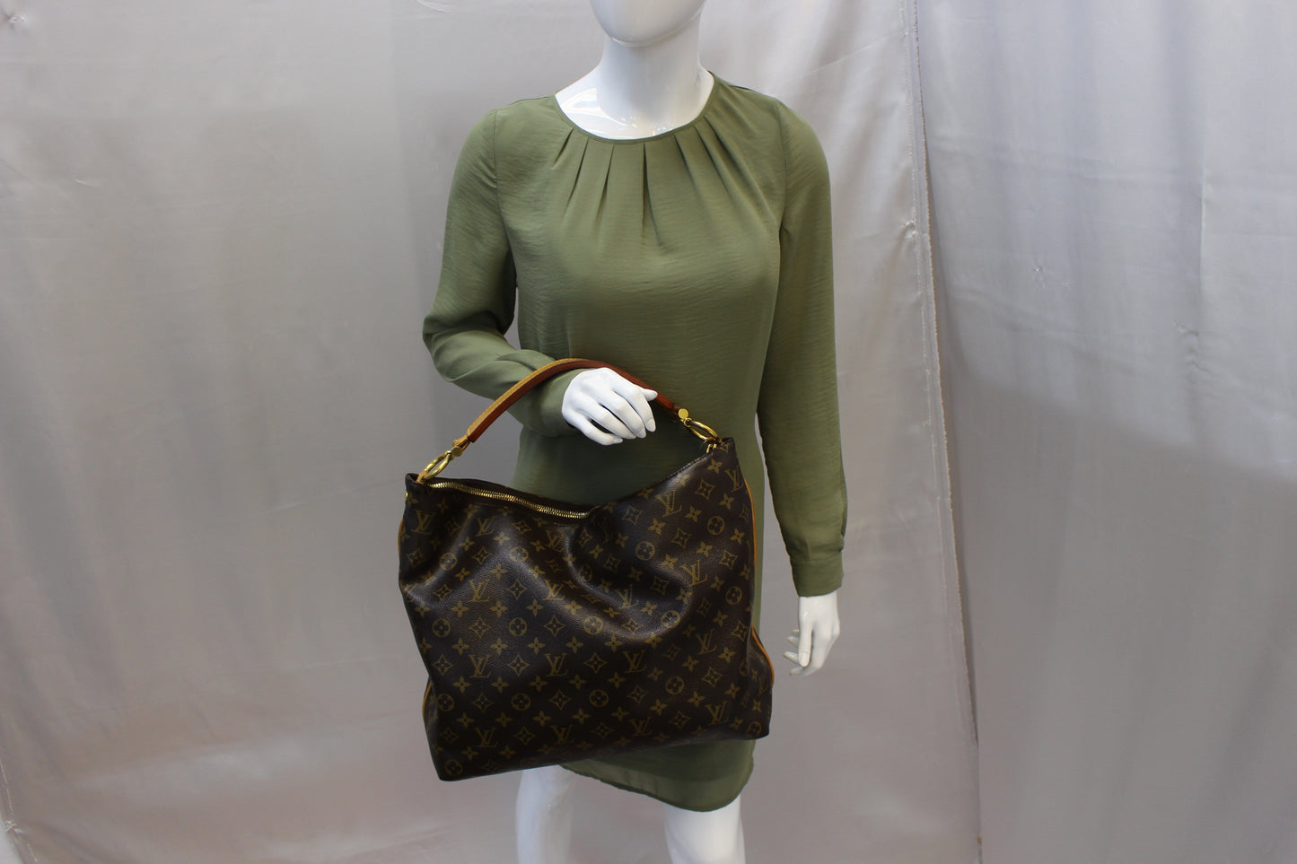 LOUIS VUITTON Shoulder Bag Monogram Canvas Sully MM Brown