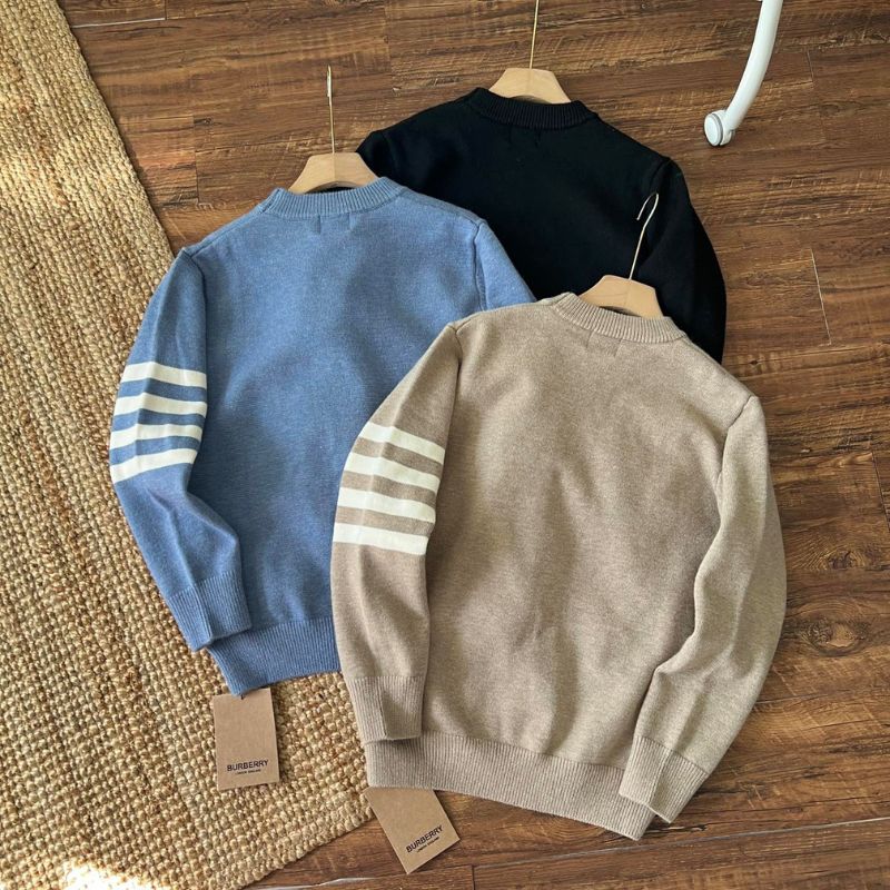 Burberry Dimensional Embroidered Knitted Sweater