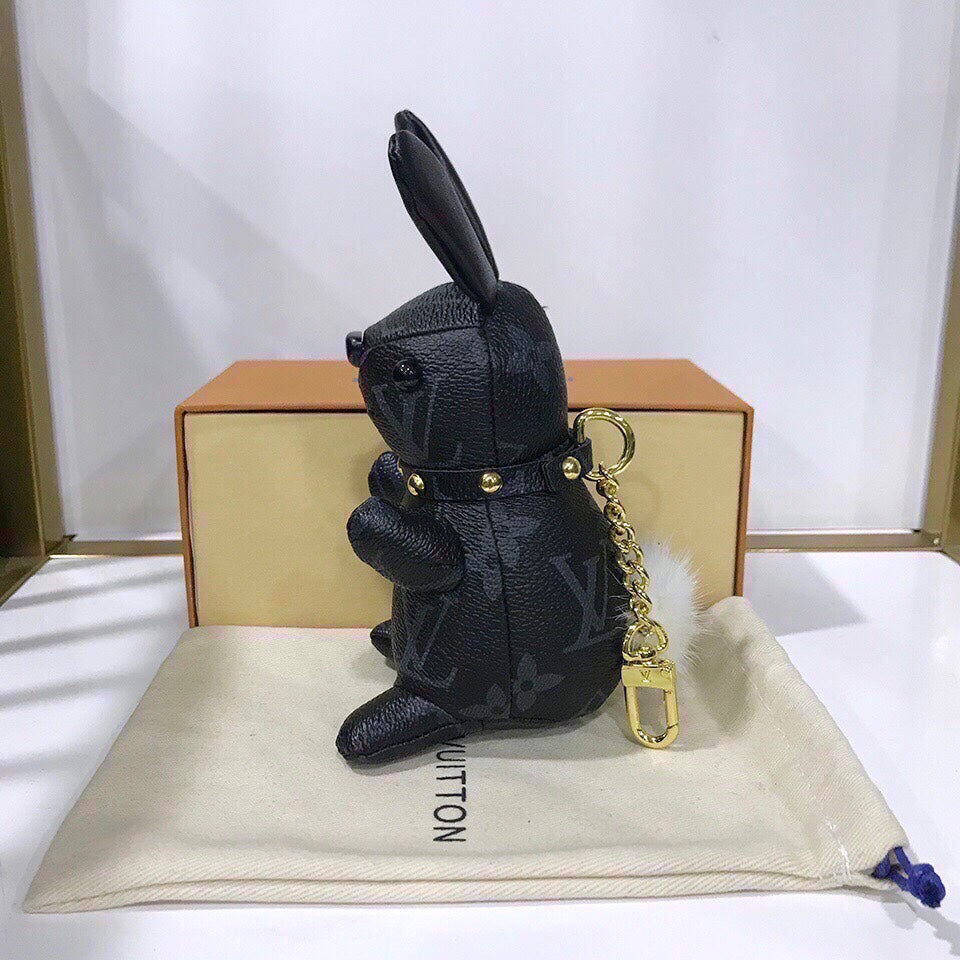 EN - Lux Keychains LUV 051