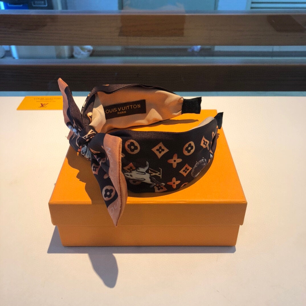 EN - Luxury Hair Band LUV 018