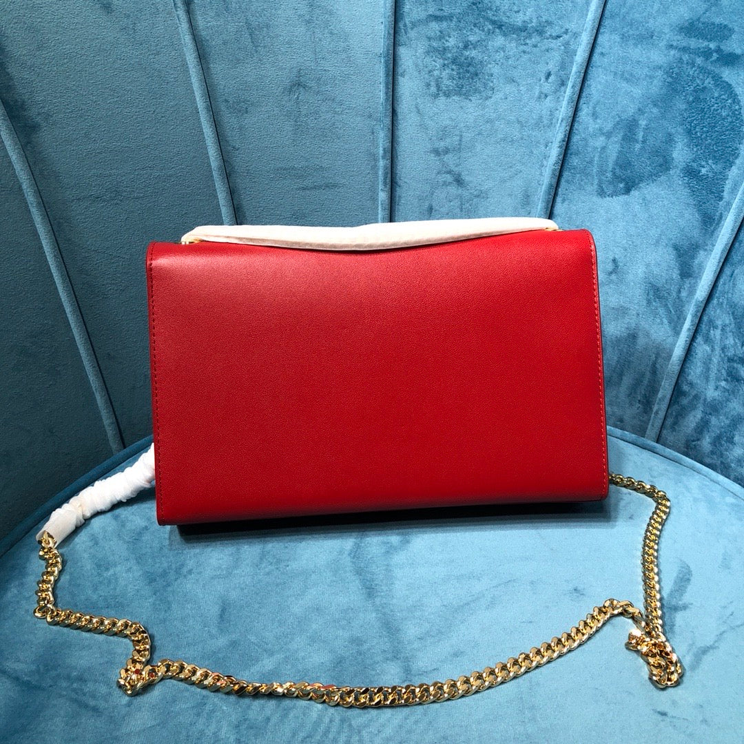 Top Quality Kate MeTop Qualityum Chain Bag With Tassel In Grain De Poudre Red For Women 9.4in/24cm YSL