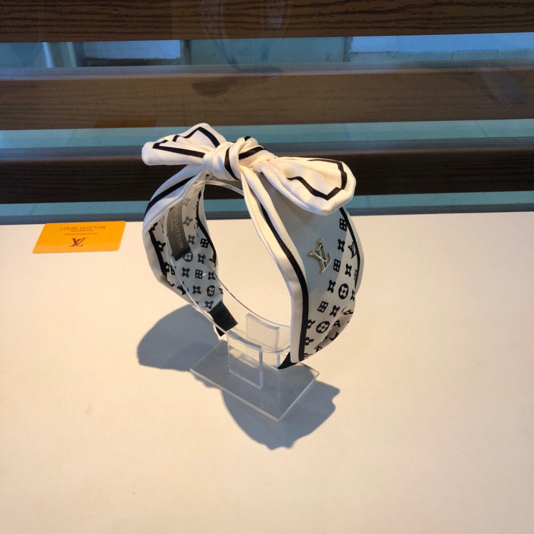 EN - Luxury Hair Band LUV 048