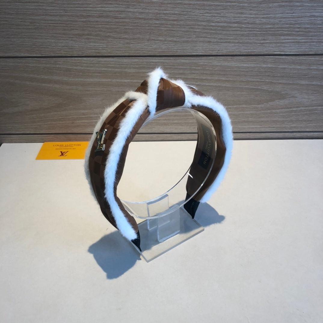 EN - Luxury Hair Band LUV 013