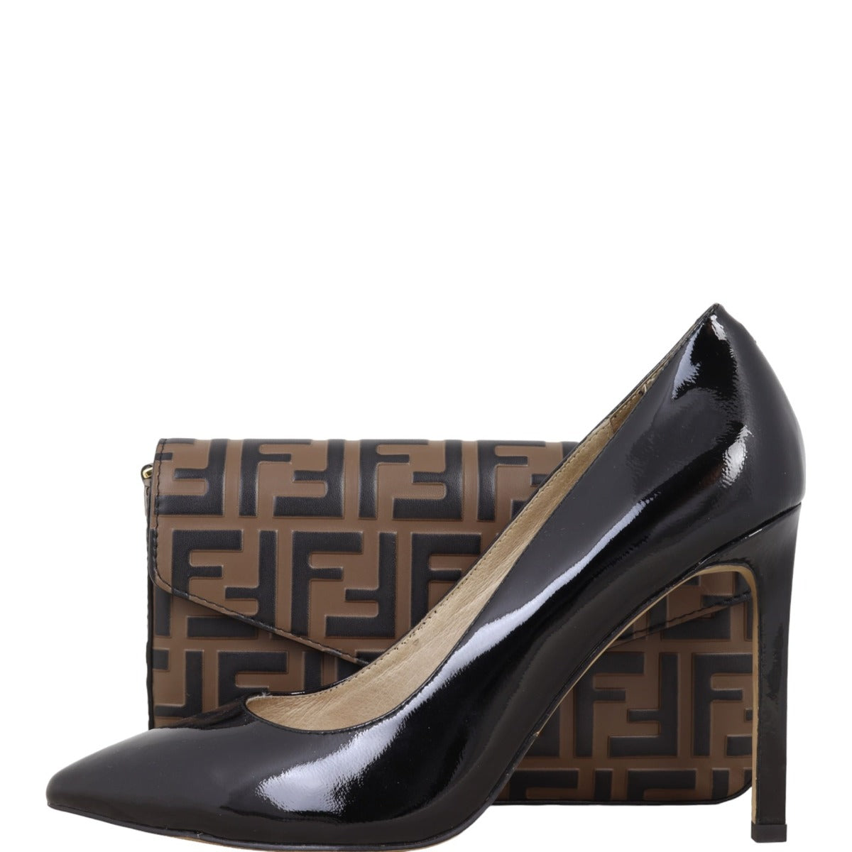 Fendi F is Fendi Wallet on Chain with Pouches