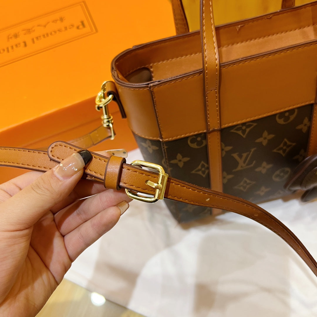 Louis Vuitton ( Christian dior, MCM , Coach , Gucci ) handbags