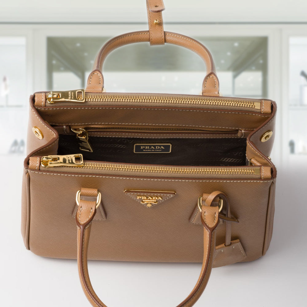 Small Prada Galleria Saffiano leather bag
