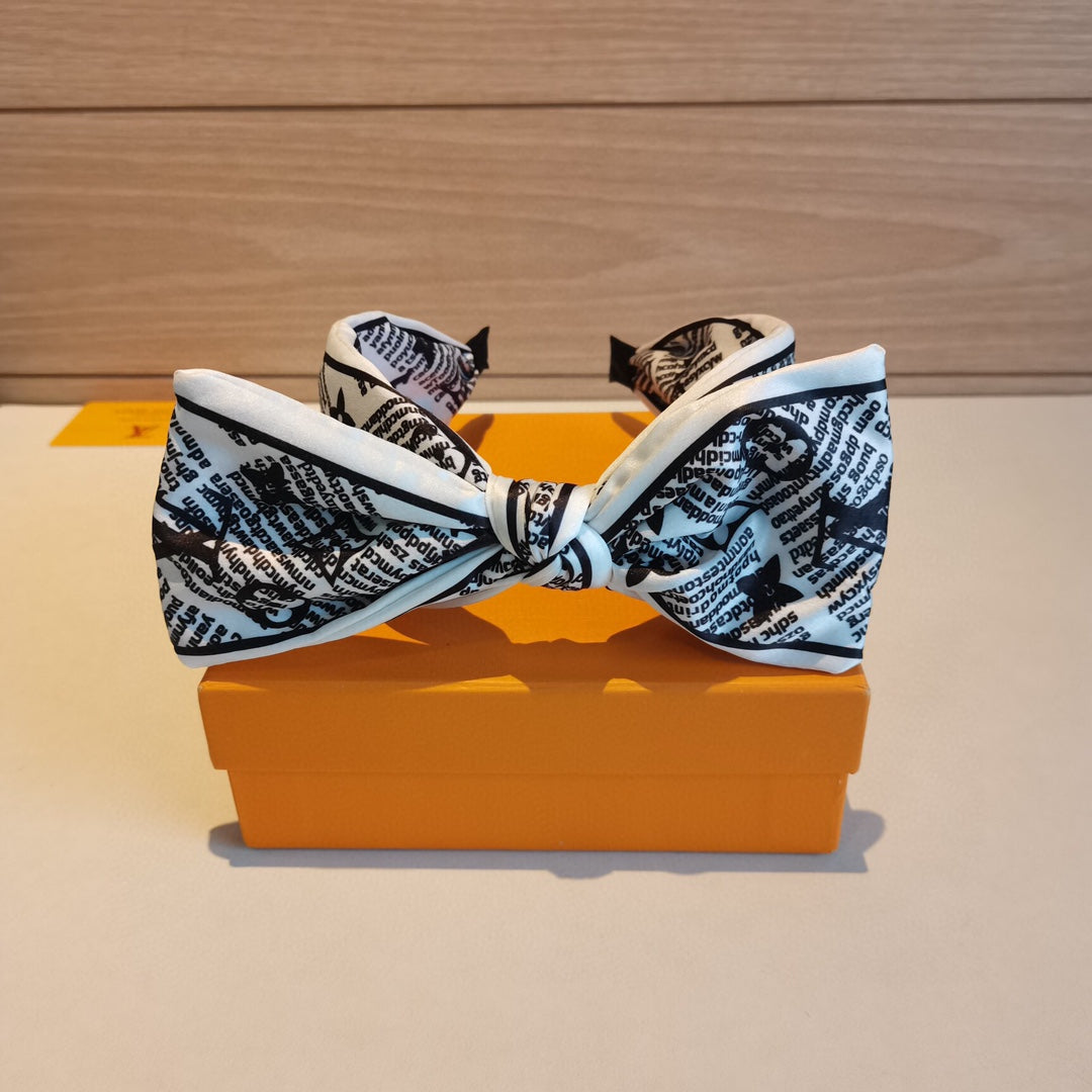 EN - Luxury Hair Band LUV 006