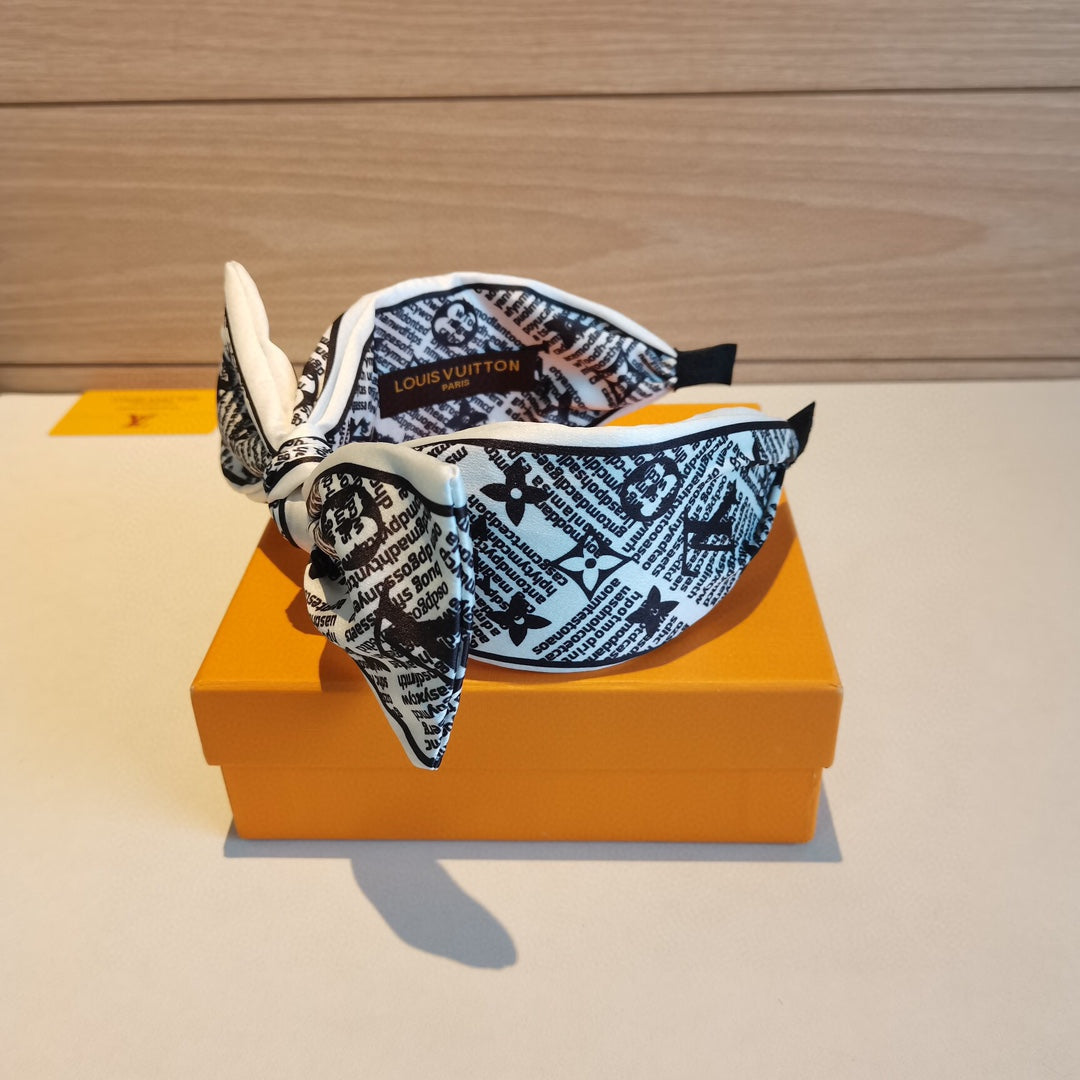 EN - Luxury Hair Band LUV 006