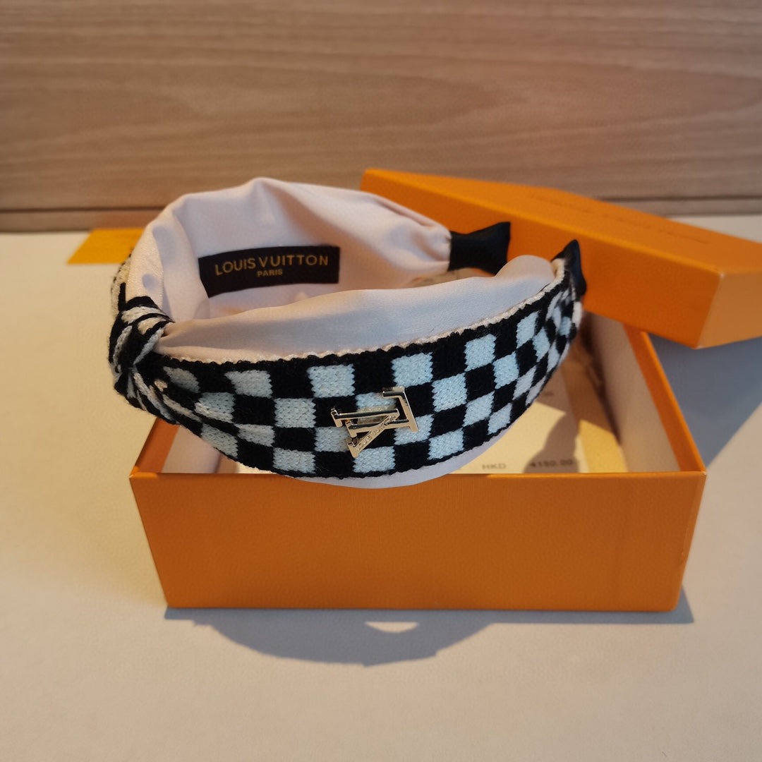 EN - Luxury Hair Band LUV 011