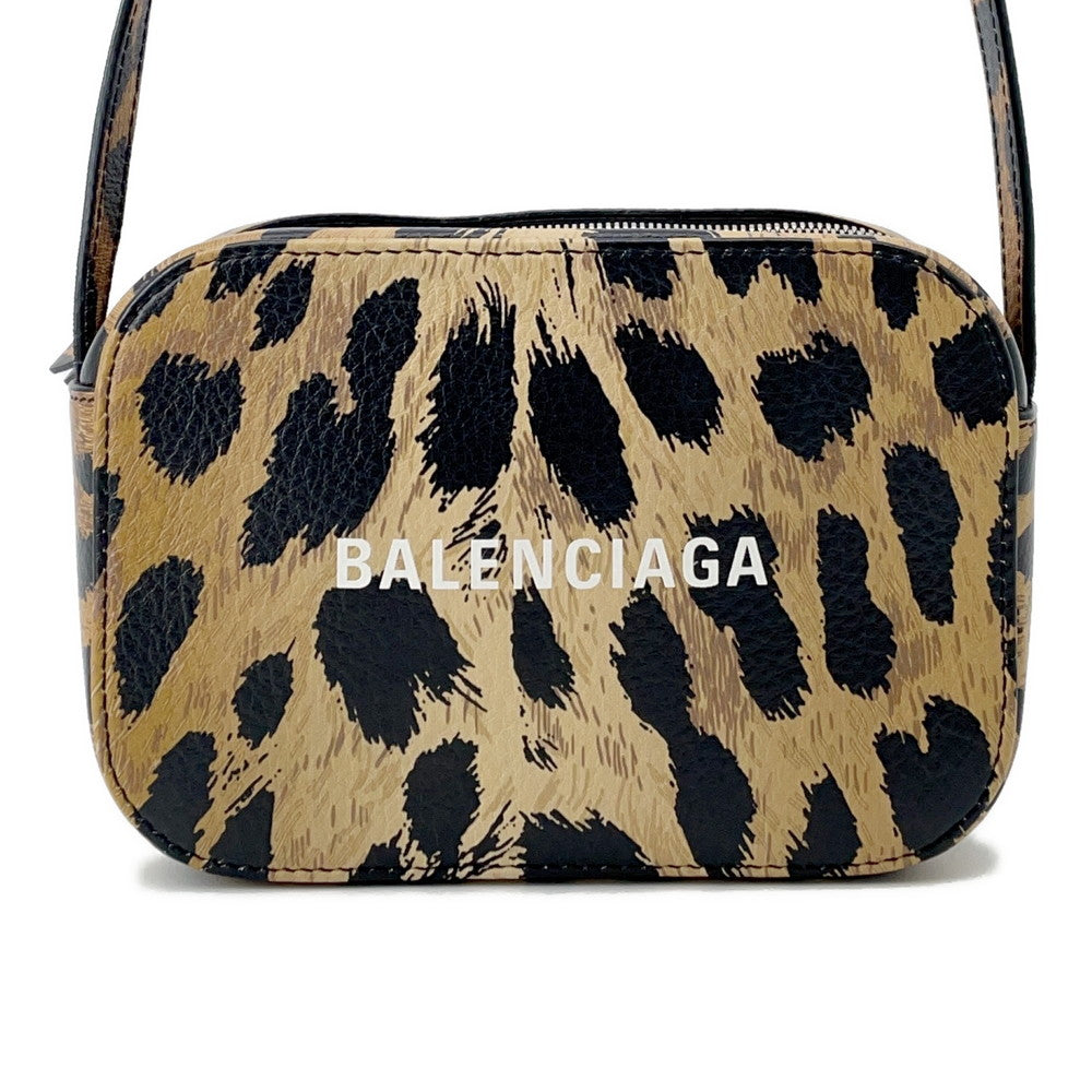 BALENCIAGA Everyday Camera Bag Leopard Pattern Beige/Black552372 Leather Size XS