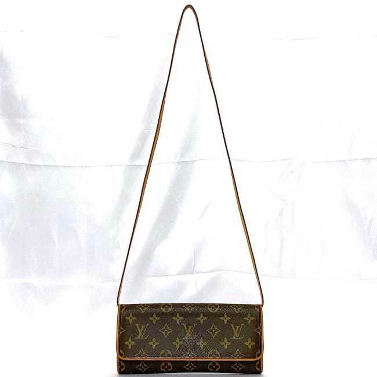 LOUIS VUITTON Florentine Shoulder Bag