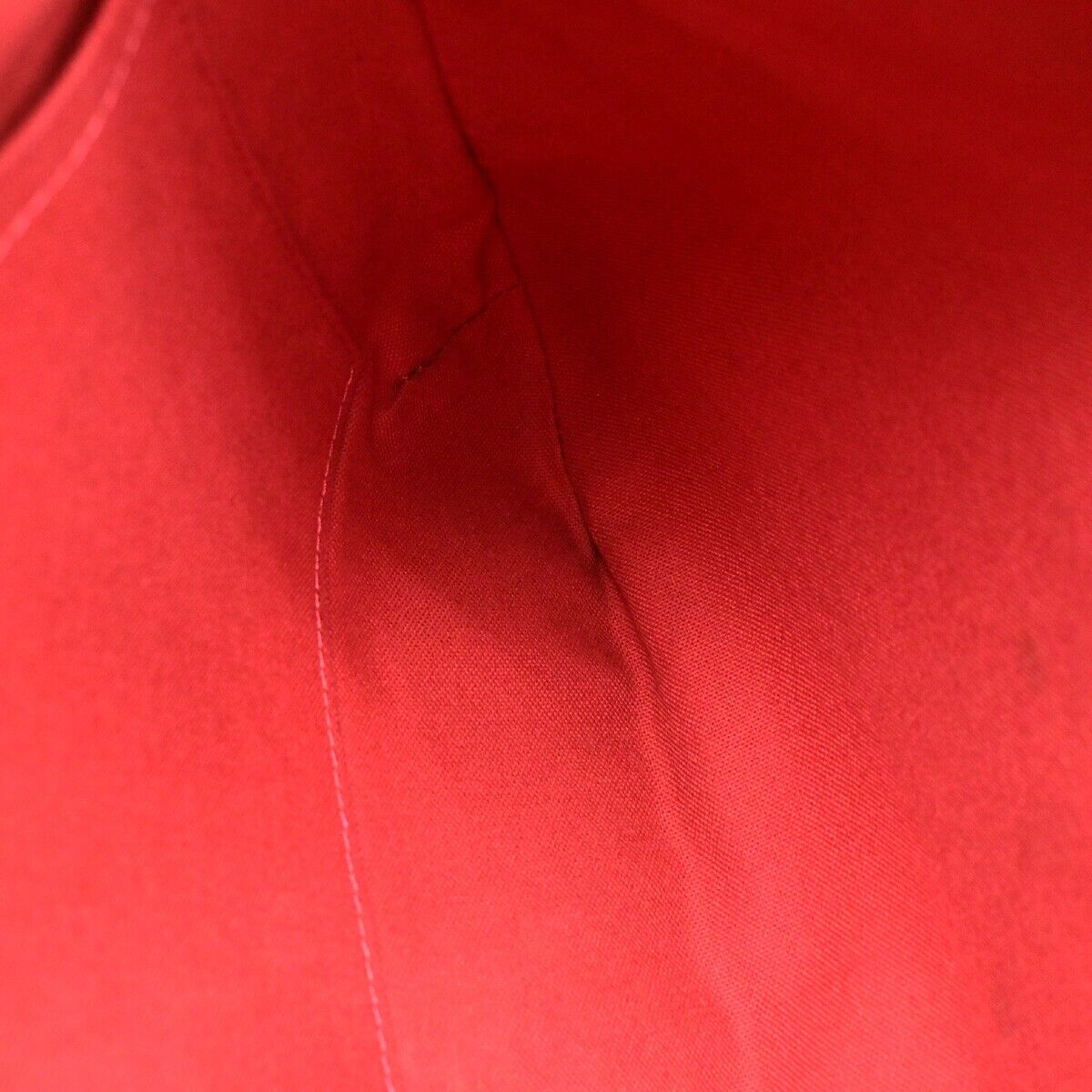 LOUIS VUITTON Bloomsbury Shoulder Bag