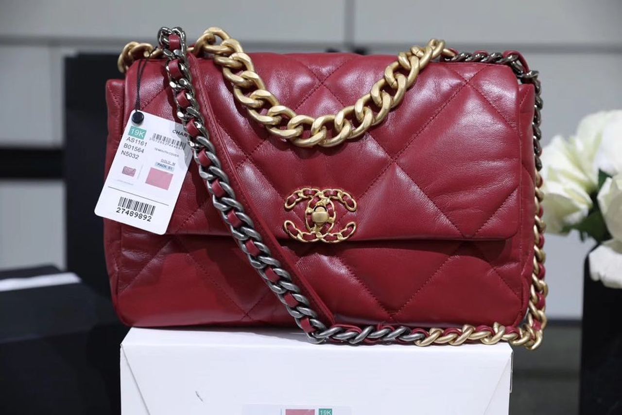 CHL 19 Handbag 26cm Burgundy For Women AS1160