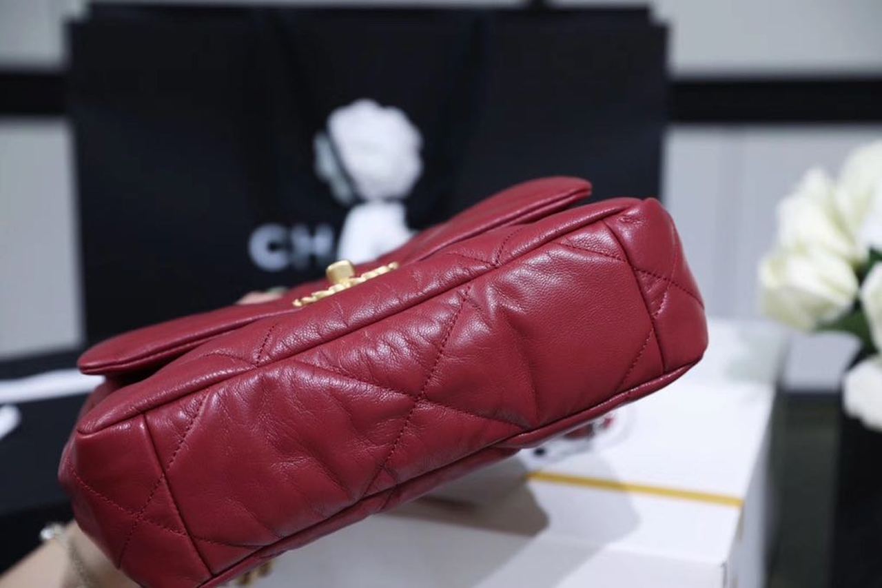 CHL 19 Handbag 26cm Burgundy For Women AS1160
