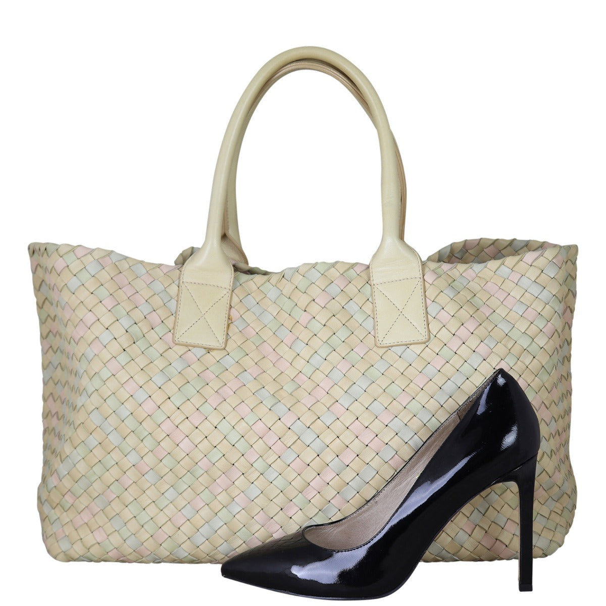 Bottega Veneta Intrecciato Cabat Tote Medium