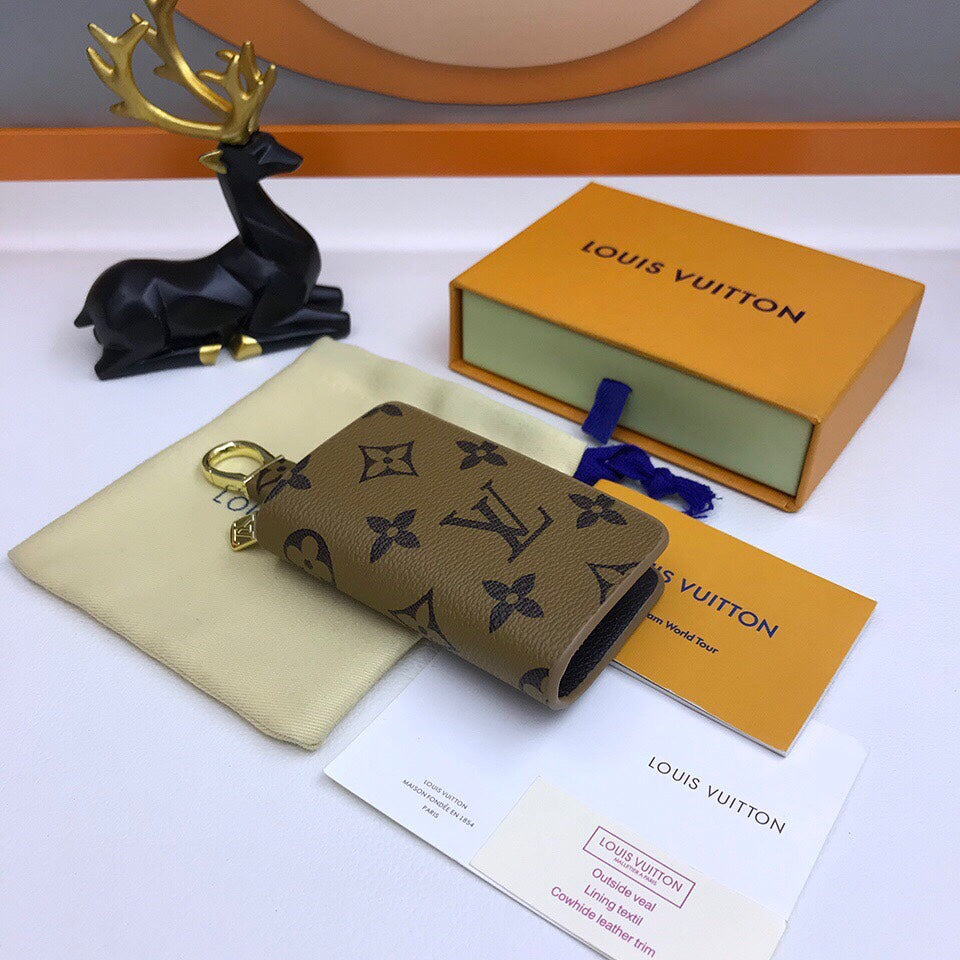 EN - Lux Keychains LUV 065