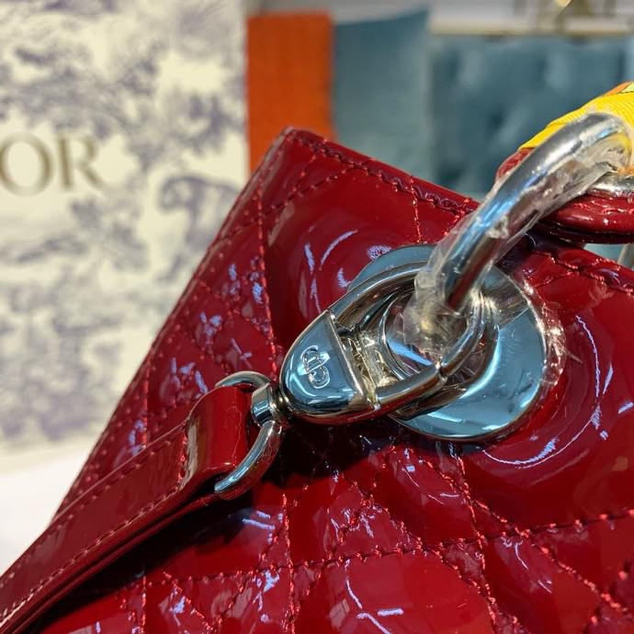 Top Quality MeTop Qualityum Lady Bag With Chain Silver Hardware Burgundy Womens Handbags 24cm/9in CD