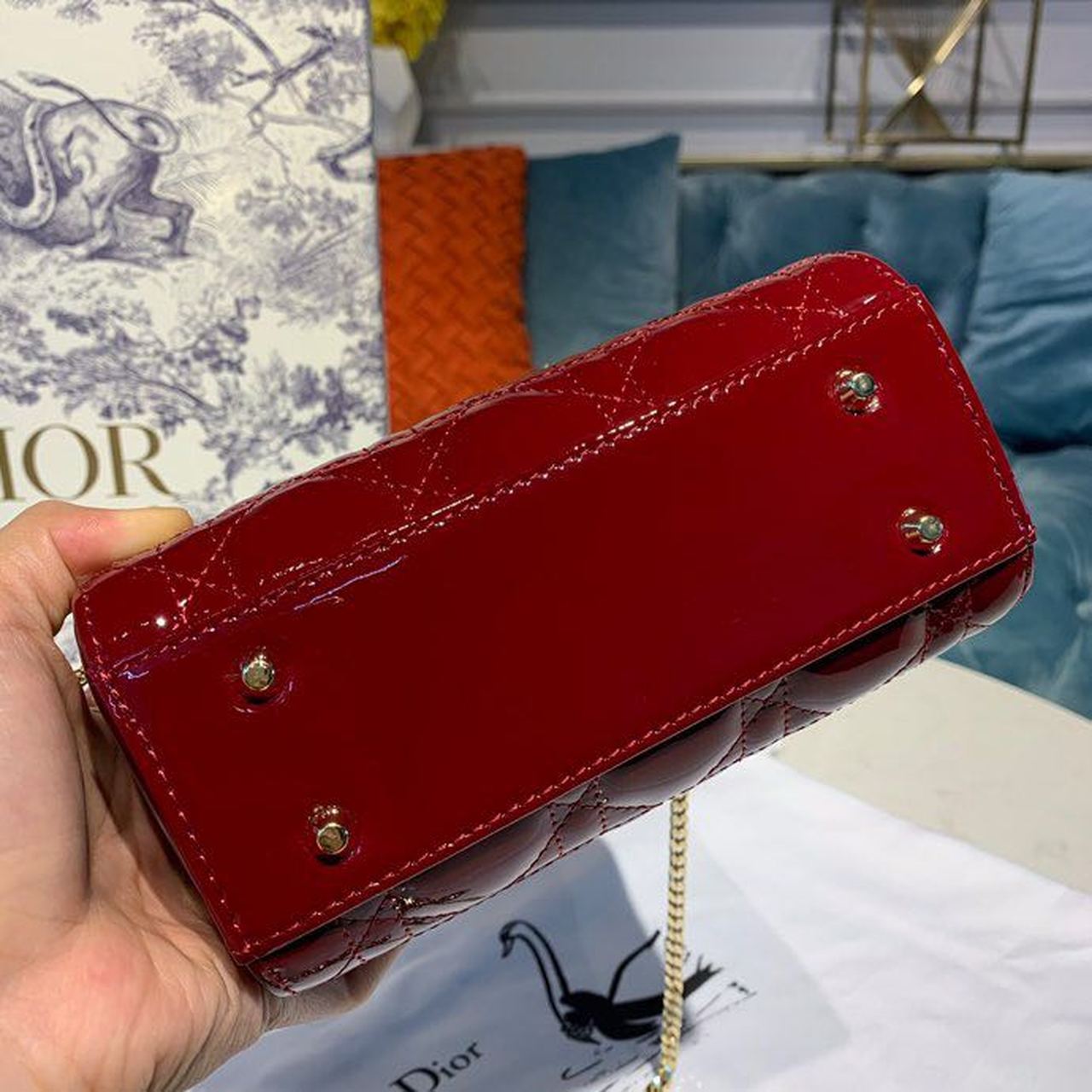 Top Quality Mini Lady Bag with Chain Gold Toned Hardware Spring/Summer Collection, Burgundy, For Women Womens Handbags, 18cm CD M0505OCAL_M42R