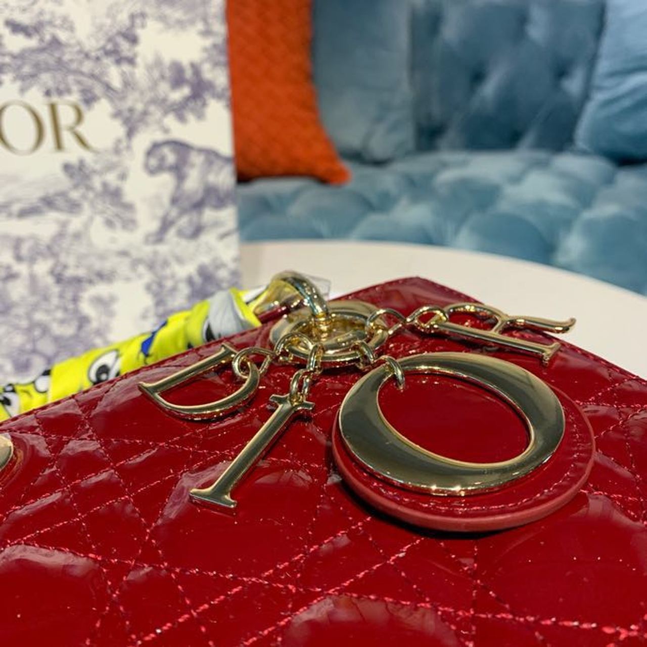 Top Quality Small Lady Bag with Chain Gold Toned Hardware Burgundy For Women 20cm/8in CD M0538OWCB_M323