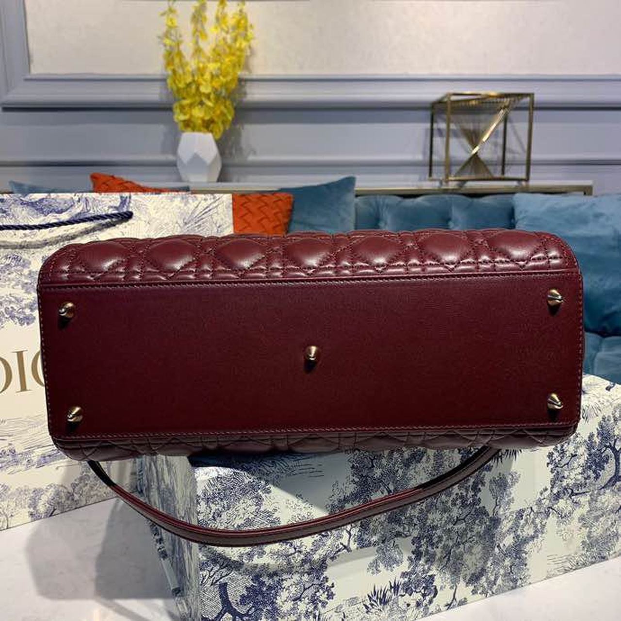 Top Quality Large Lady Bag Gold Toned Hardware Burgundy Cannage For Women 12.5in/32cm CD