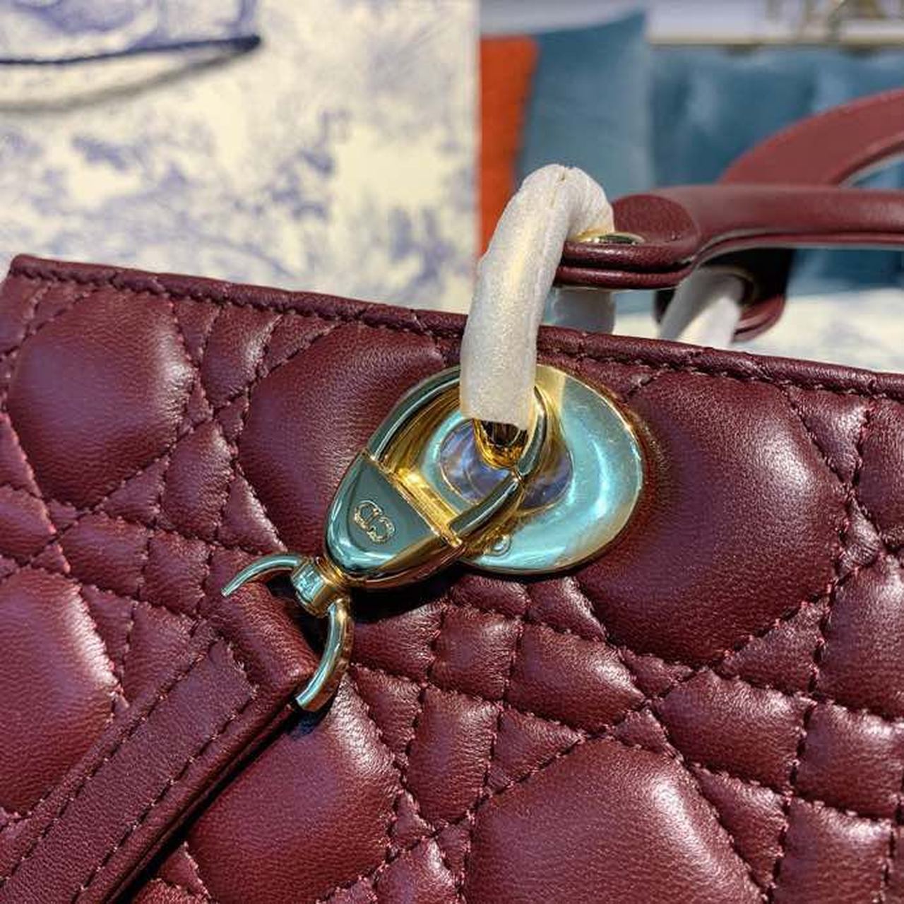 Top Quality Large Lady Bag Gold Toned Hardware Burgundy Cannage For Women 12.5in/32cm CD