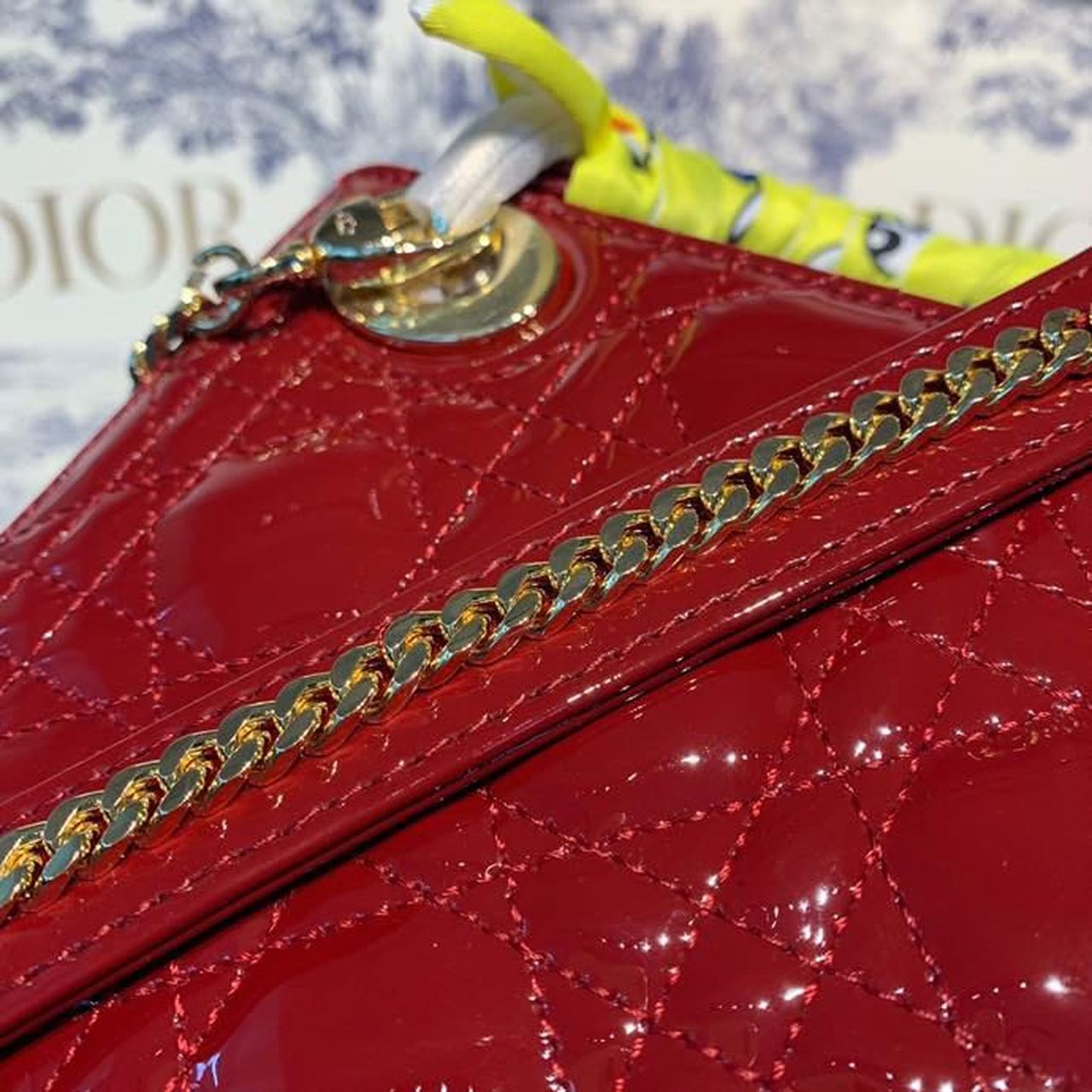 Top Quality Mini Lady Bag with Chain Gold Toned Hardware Spring/Summer Collection, Burgundy, For Women Womens Handbags, 18cm CD