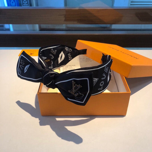 EN - Luxury Hair Band LUV 027