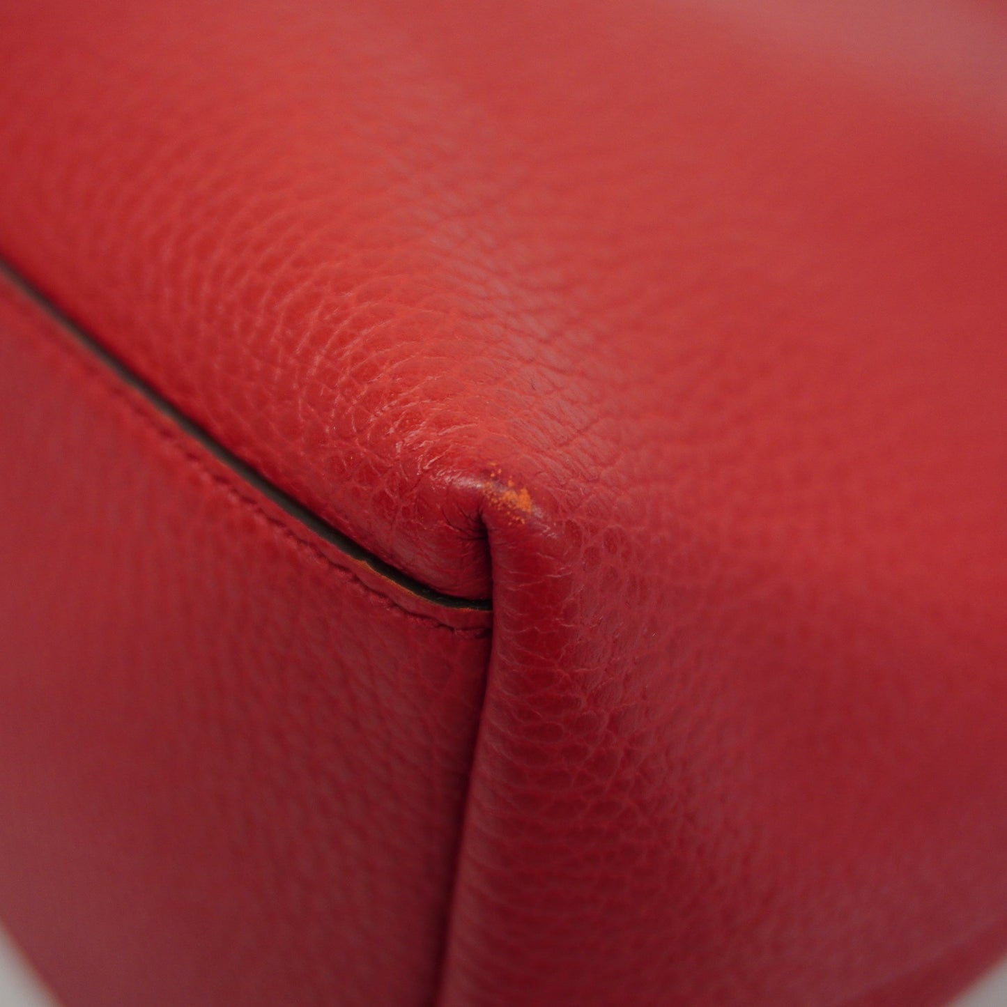 GUCCIAuth  Interlocking G 510302 Women's Leather Shoulder Bag Red Color