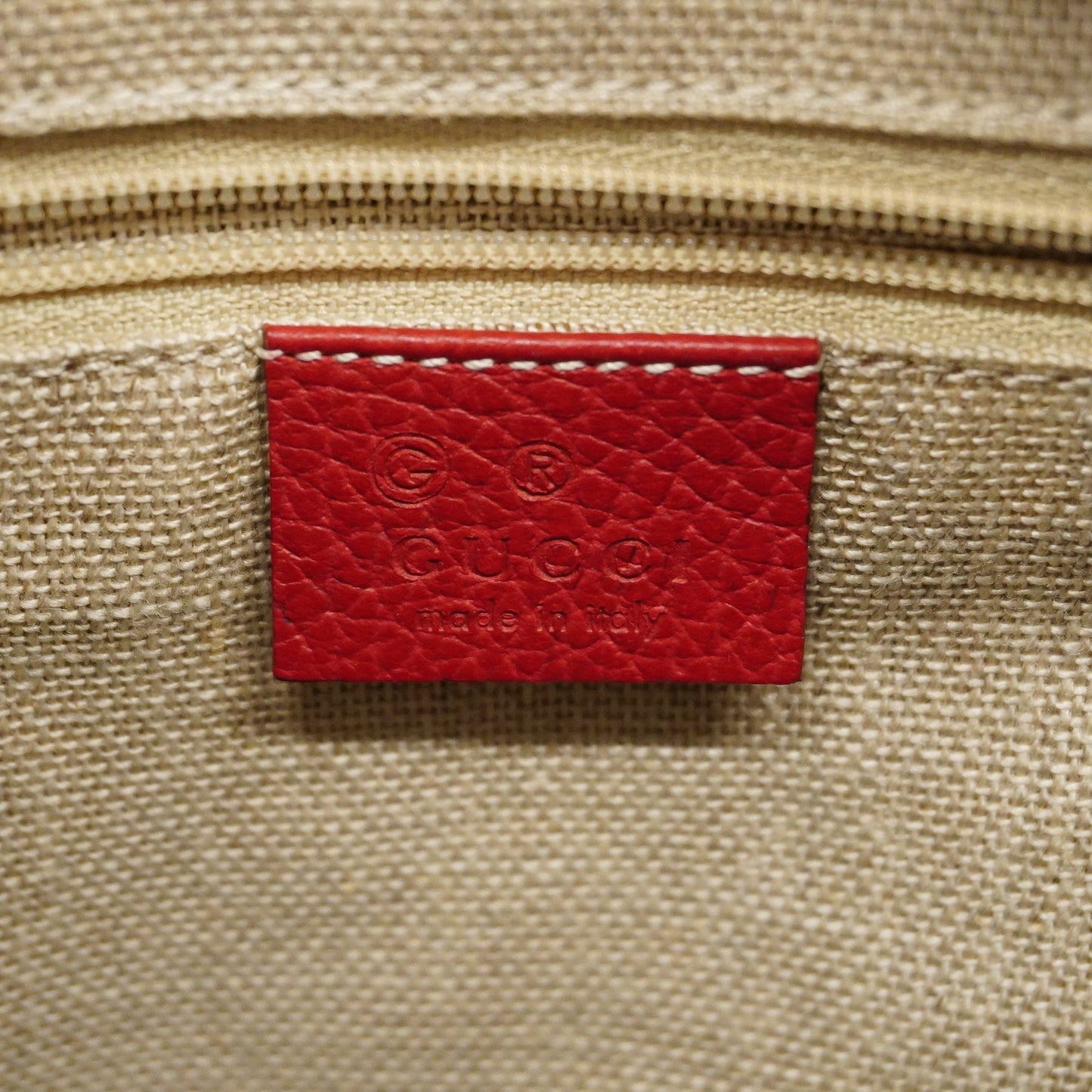 GUCCIAuth  Interlocking G 510302 Women's Leather Shoulder Bag Red Color