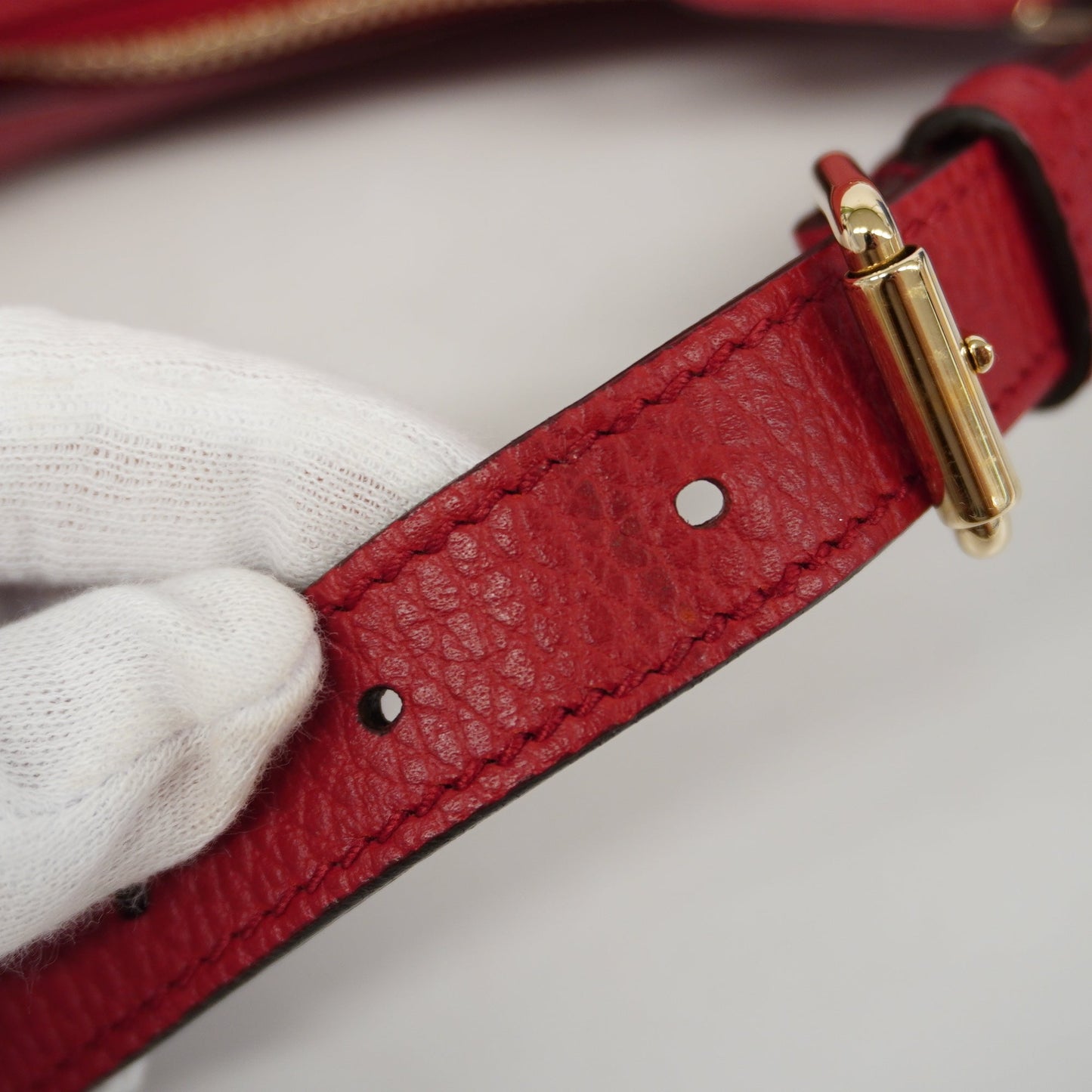 GUCCIAuth  Interlocking G 510302 Women's Leather Shoulder Bag Red Color