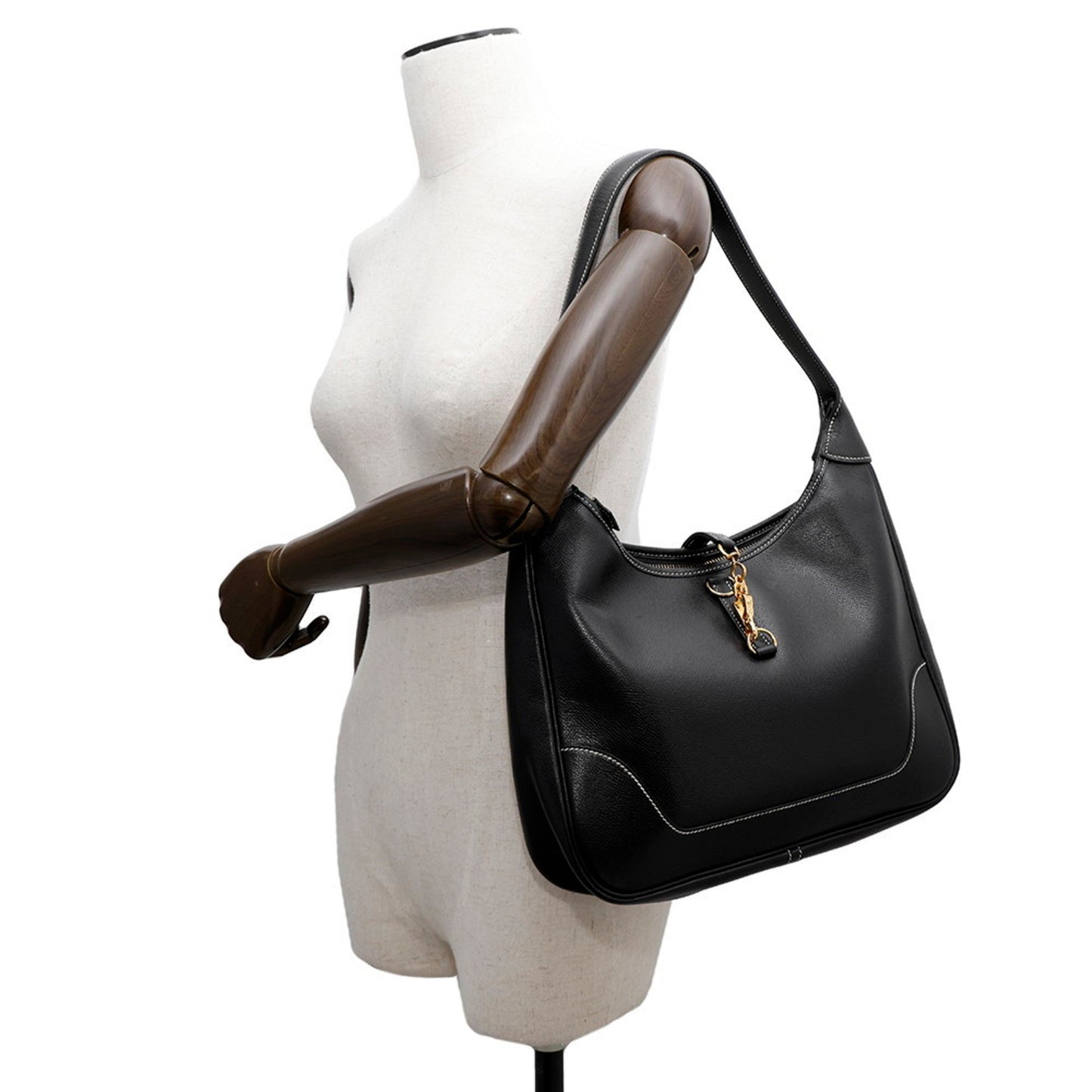 Hermes Trim Black Courchevel Leather Shoulder Bag ( )