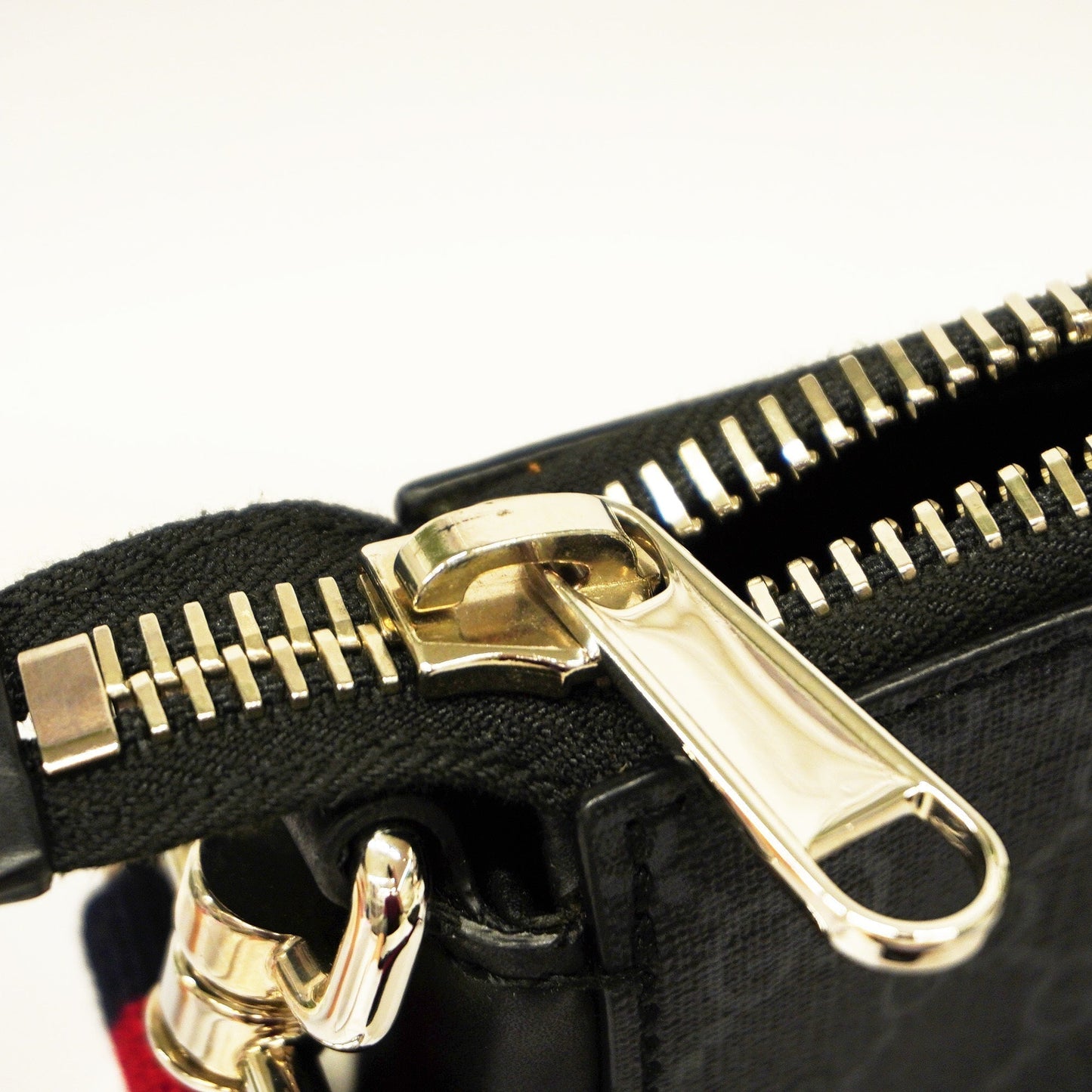 GUCCIAuth  Sherry Line Shoulder Bag 523599 Men's GG Supreme,Leather