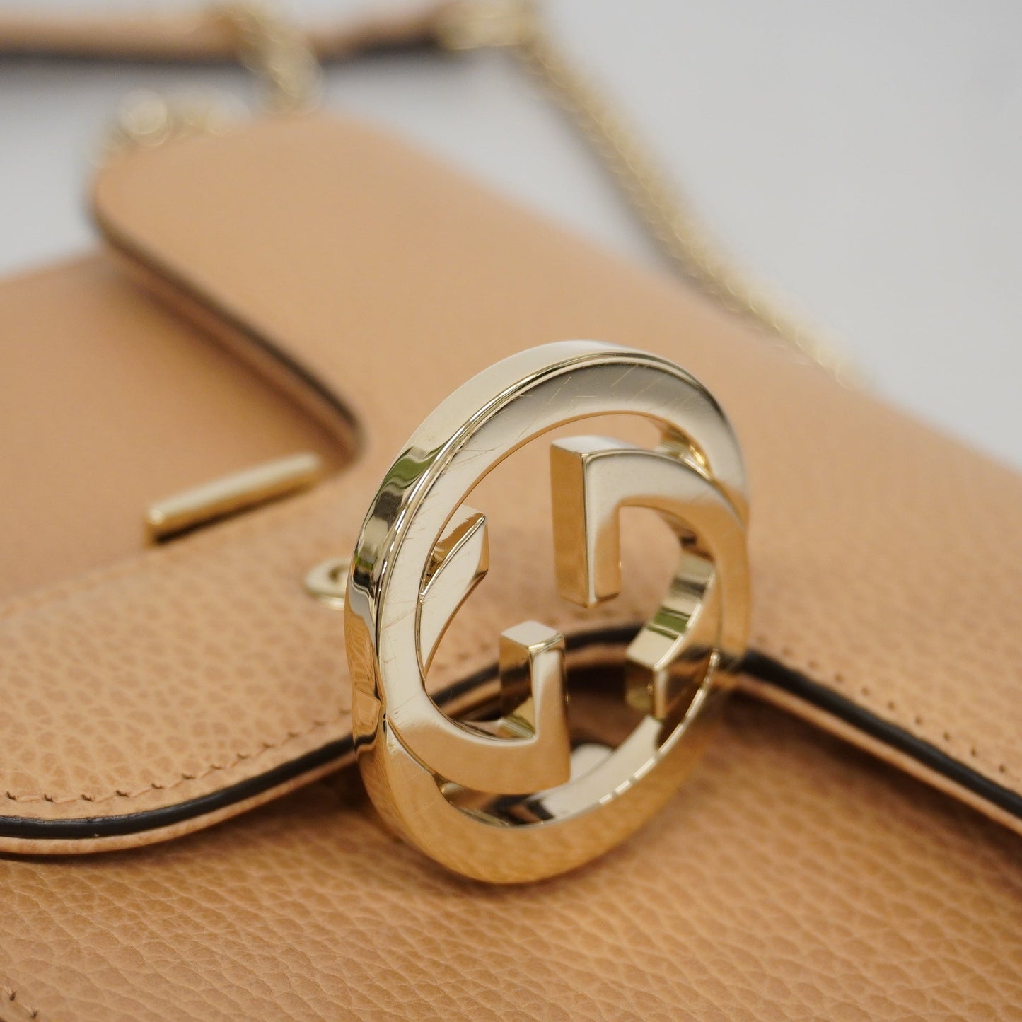 GUCCIAuth  Interlocking G 510304 Women's Leather Shoulder Bag Beige