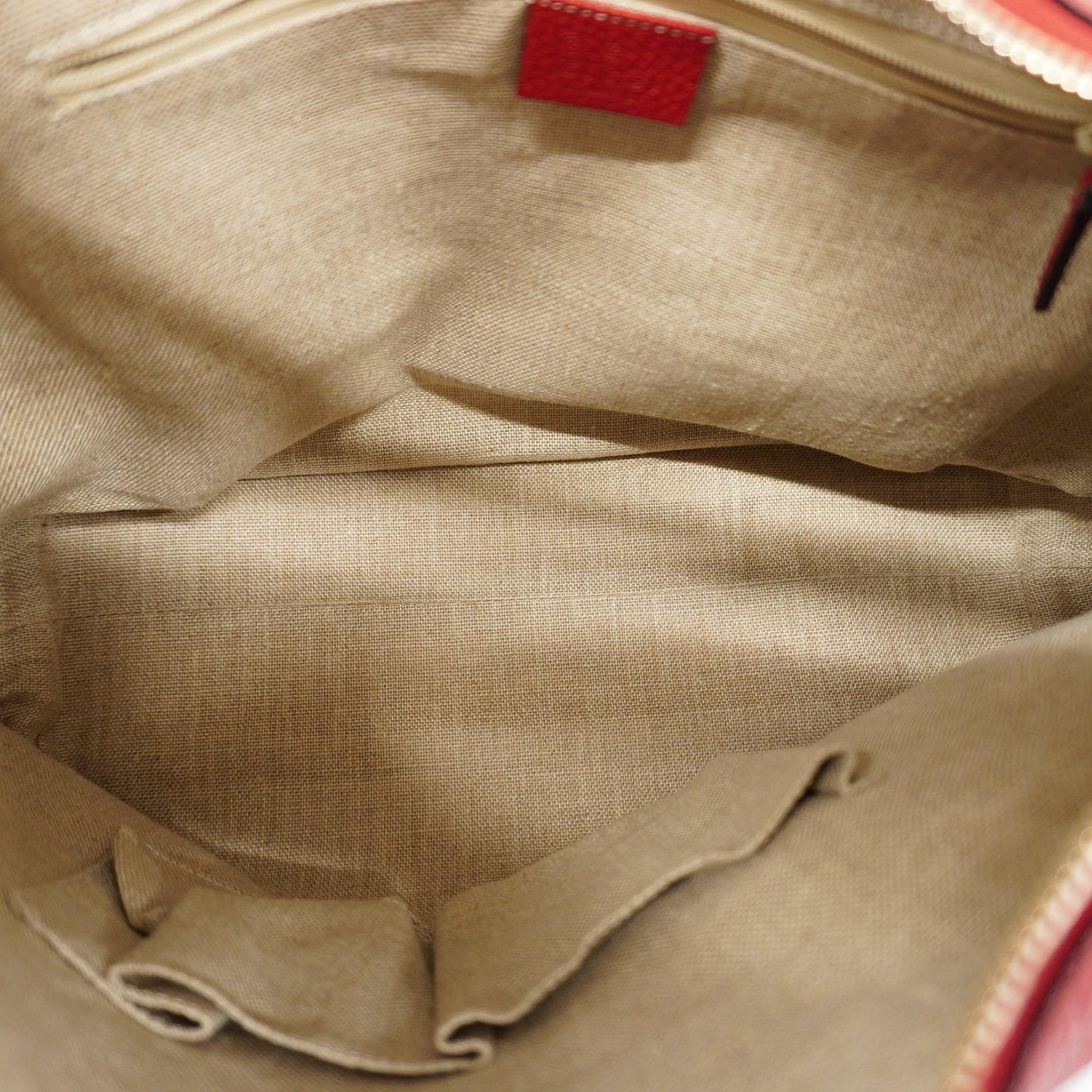 GUCCIAuth  Interlocking G 510302 Women's Leather Shoulder Bag Red Color