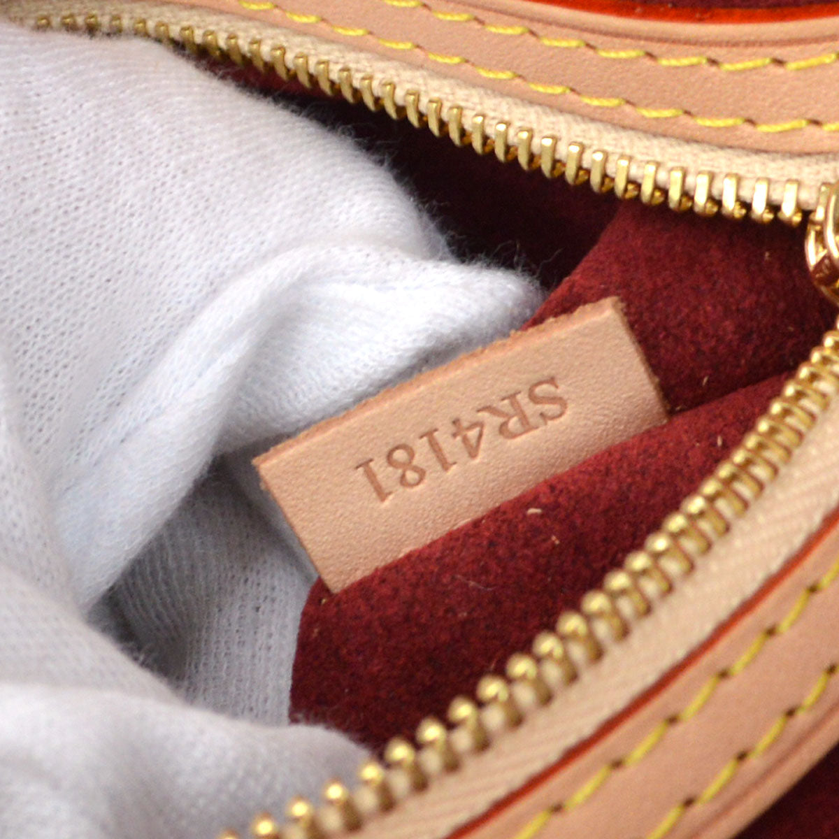 LOUIS VUITTON 2011 CHARLENE MM M93212