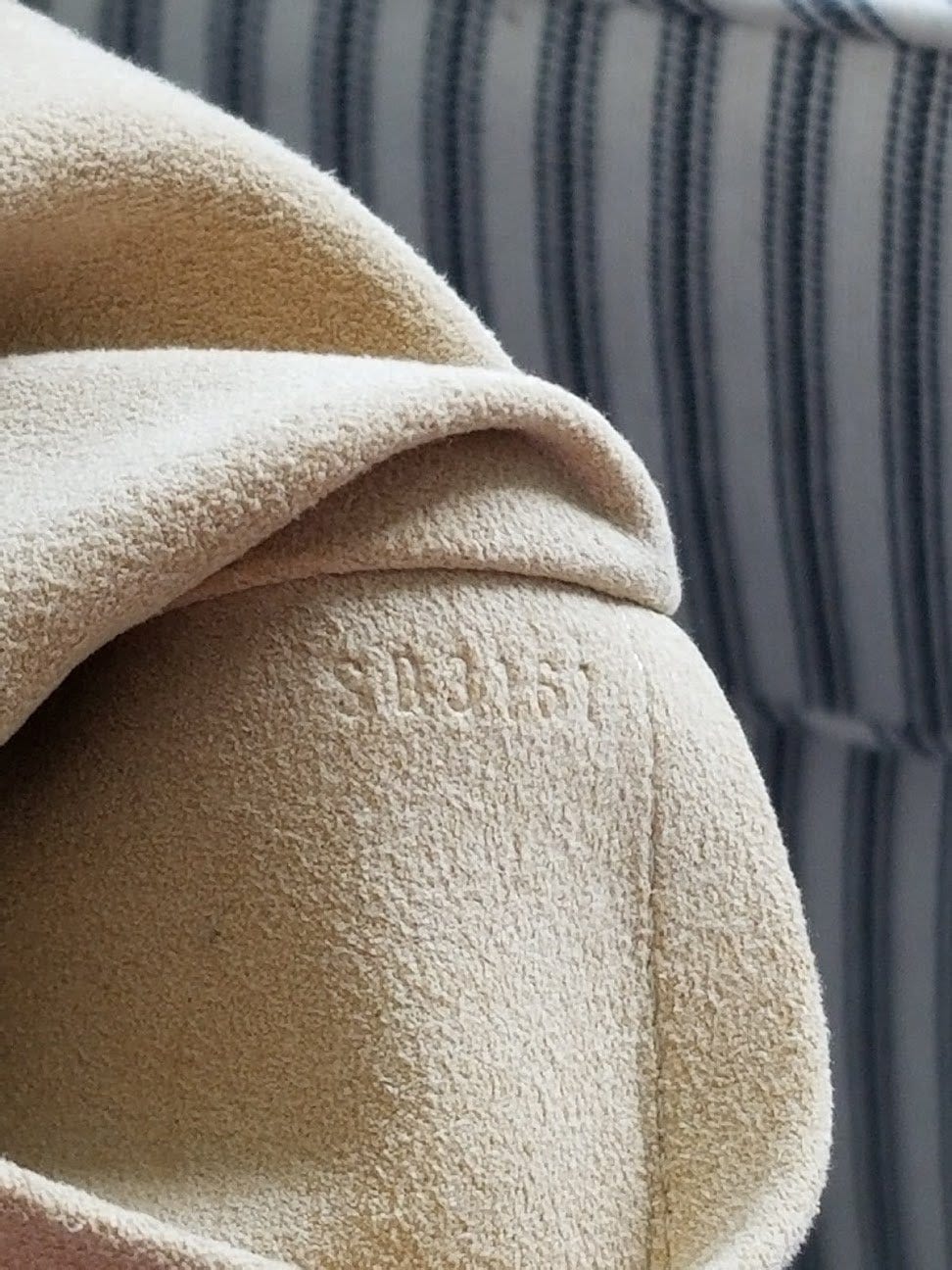 LOUIS VUITTON Damier Azur Artsy GM Shoulder Bag Limited