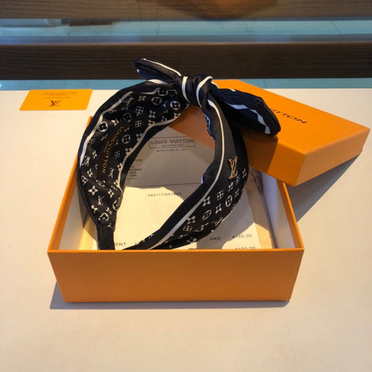 EN - Luxury Hair Band LUV 047