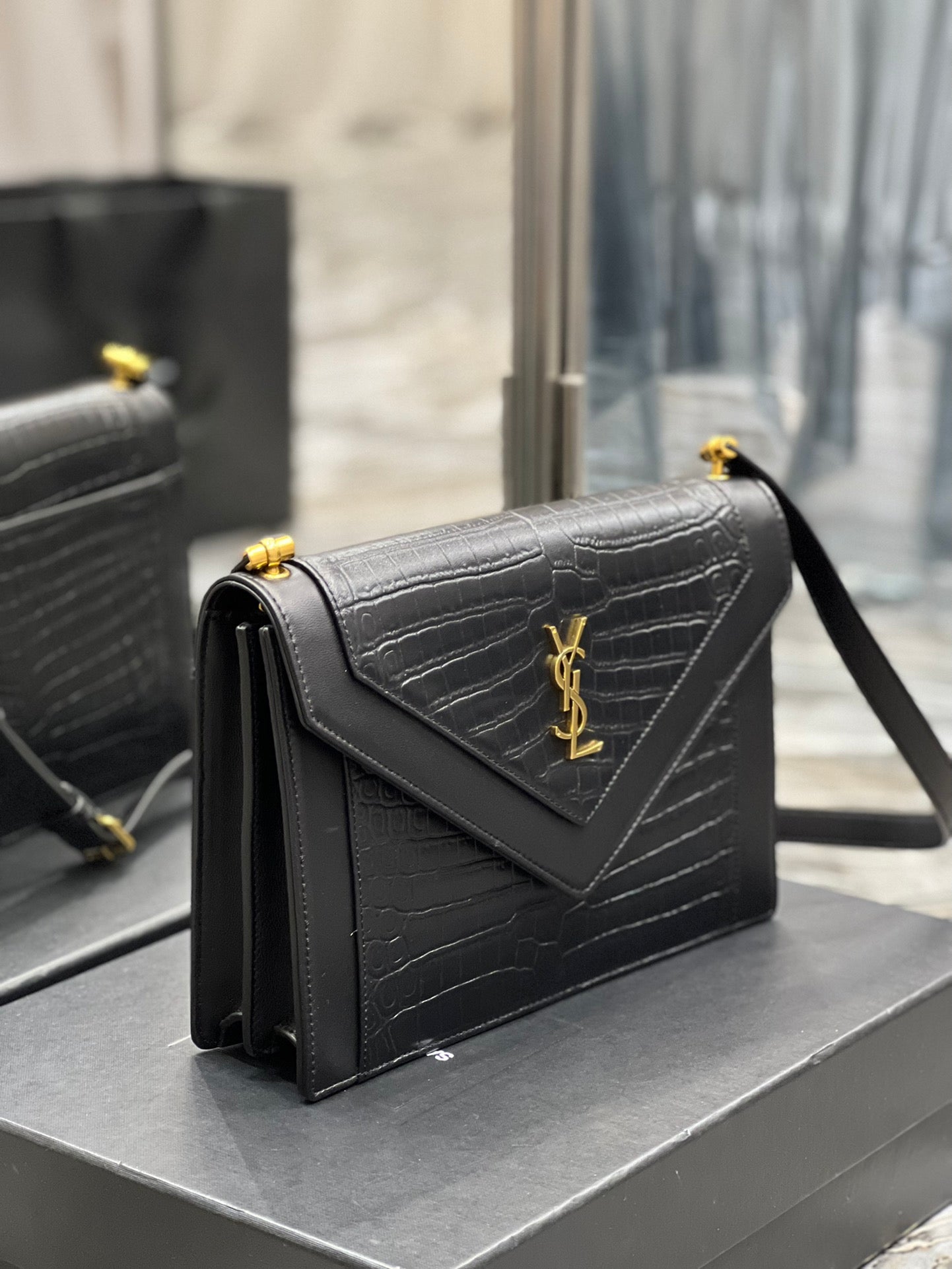 YSSL Gaby Satchel Bag In Black With Gold Toned Hardware For Women 10in/26cm YSl 695724DZEUW1000