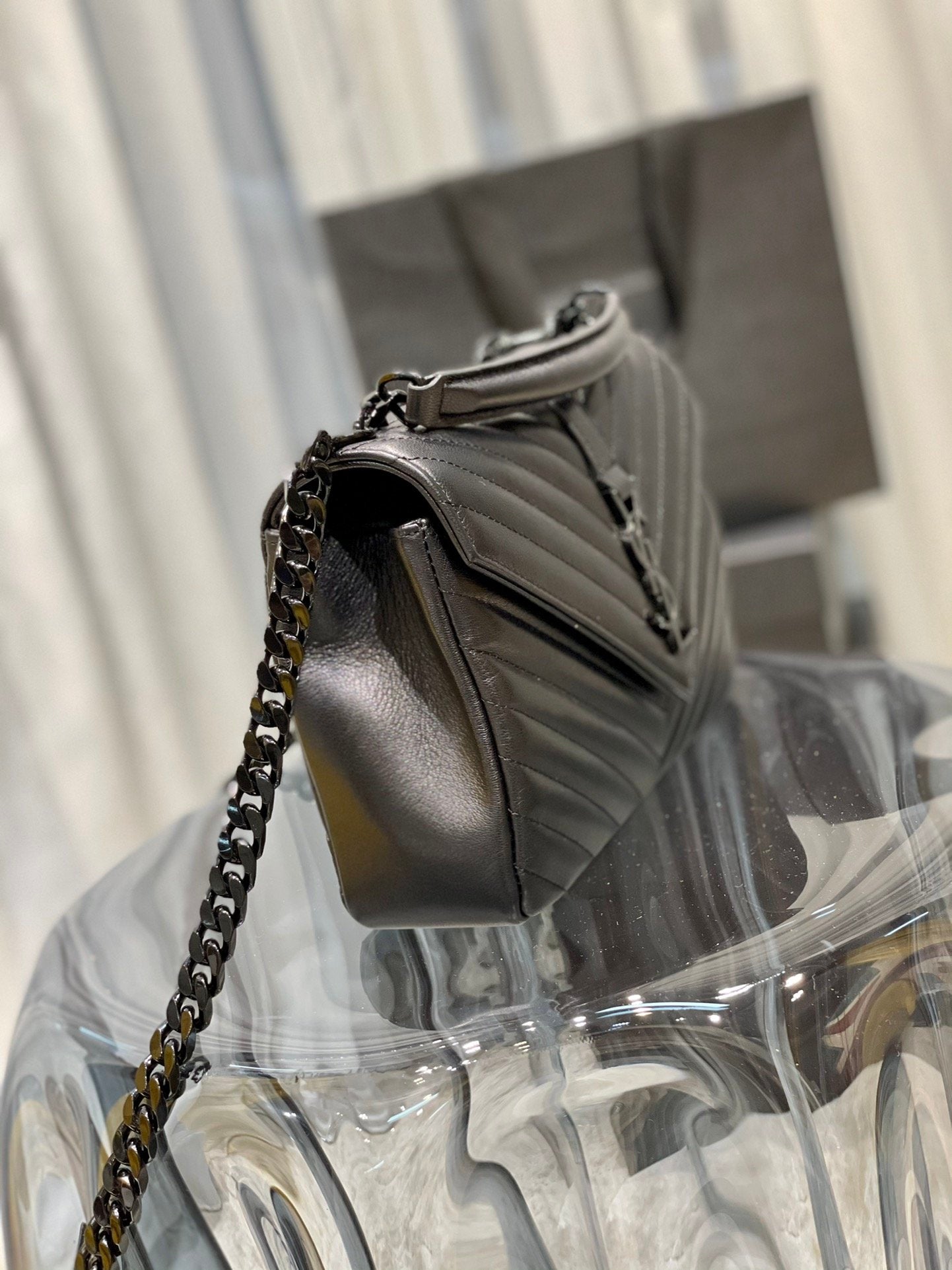 Top Quality College MeTop Qualityum Chain Bag Black Metal Toned Hardware For Women 9.4in/24cm YSL 600279BRM081000