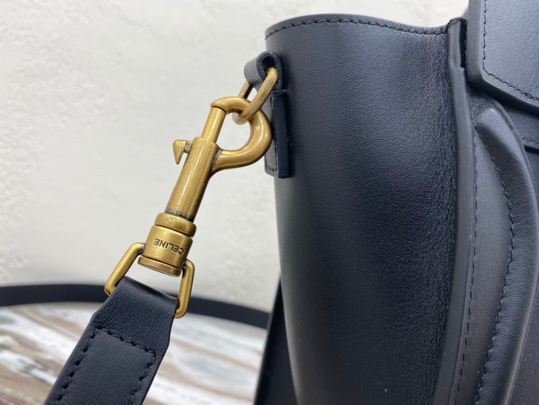 Top Quality Nano LuGucciage Bag In Drummed Black For Women 8in/20cm 189243HSC.38NO