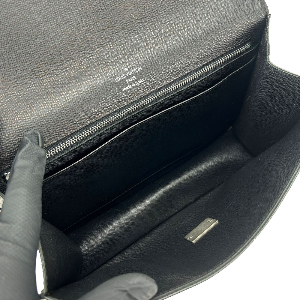 LOUIS VUITTON business bag M30782 Taiga black Selenga mens  d