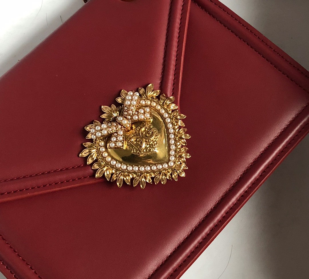 Top Quality MeTop Qualityum Devotion Bag Burgundy For Women 8.1in/20.5cm Top Quality