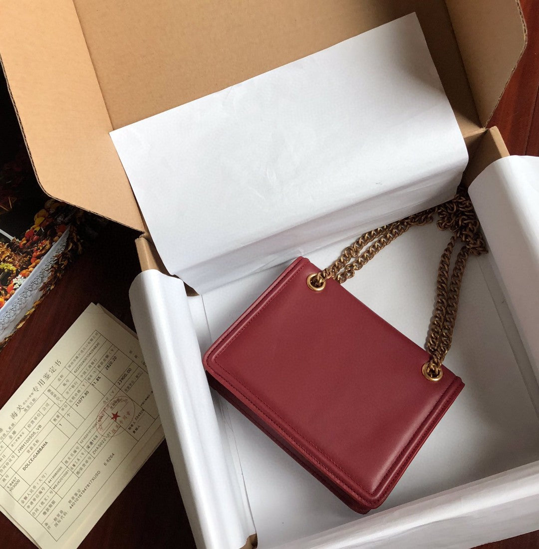 Top Quality MeTop Qualityum Devotion Bag Burgundy For Women 8.1in/20.5cm Top Quality