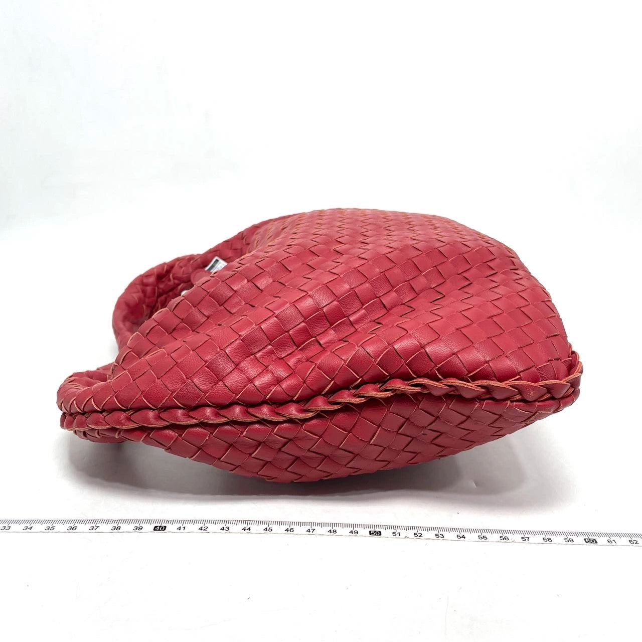 Bottega Veneta Intrecciato Hobo Bag Medium Burgundy Lambskin leather